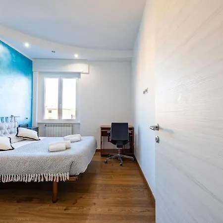 Stylish Apartment Rome Air Conditionig Wifi Tv 50 Metro 4 Minutes Away Exterior photo